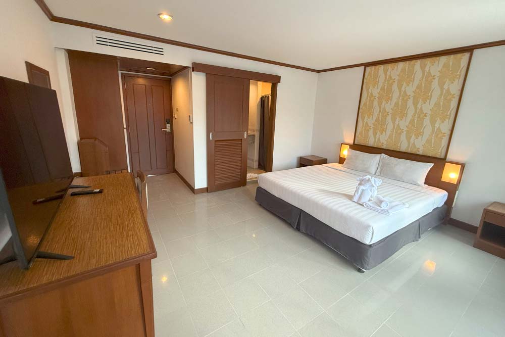 Deluxe Double Room at Rattana Beach Hotel