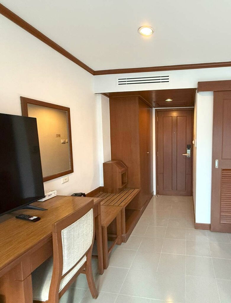 Deluxe Double Room at Rattana Beach Hotel