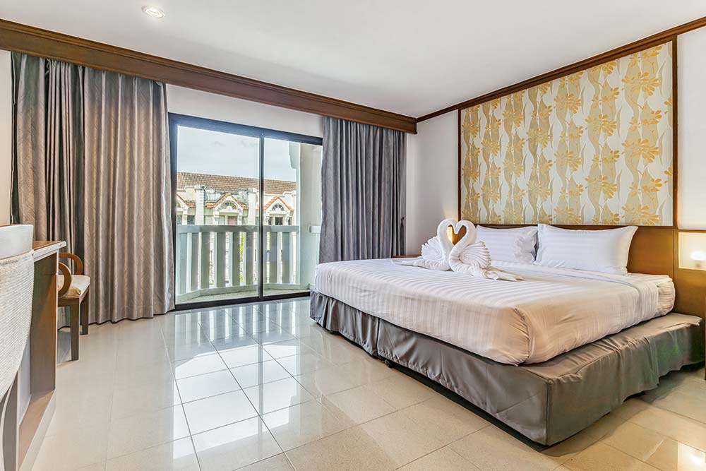 Deluxe Double Room at Rattana Beach Hotel