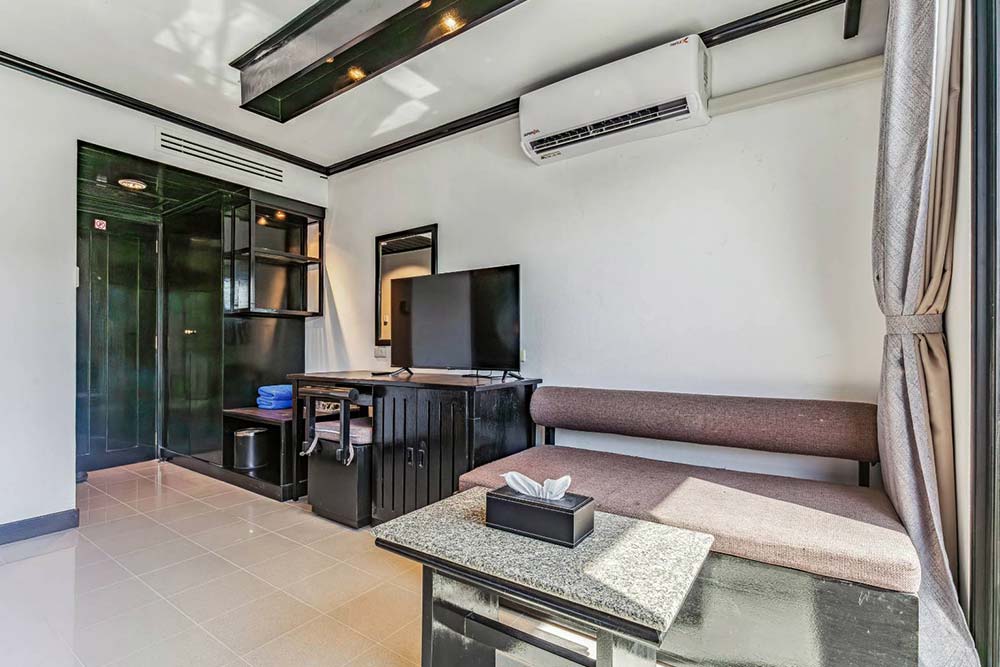 Superior Double Room at Rattana Beach Hotel